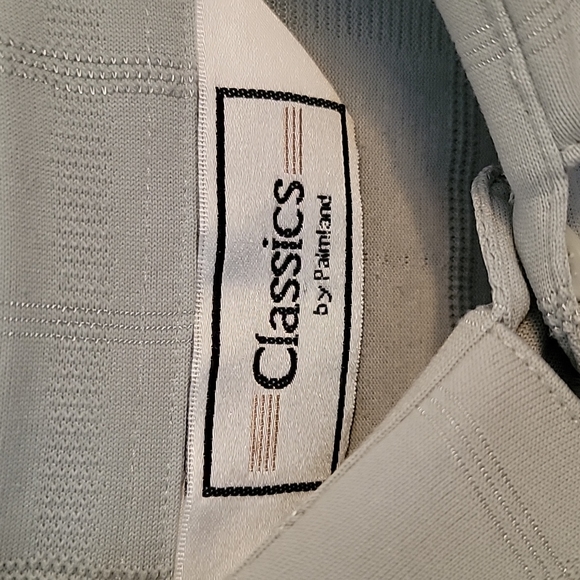 Bundle of short sleeve multiple colors golf shirts - Picture 14 of 16